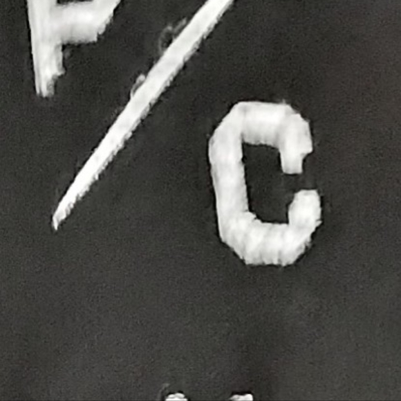 Toronto Maple Leafs women's medium t-shirt - Picture 3 of 3